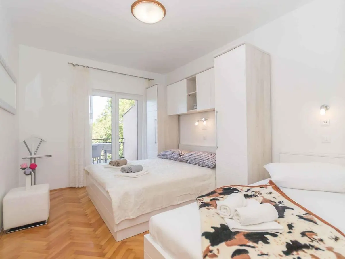 Apartment In Njivice - Insel Krk 42232 Kroatien