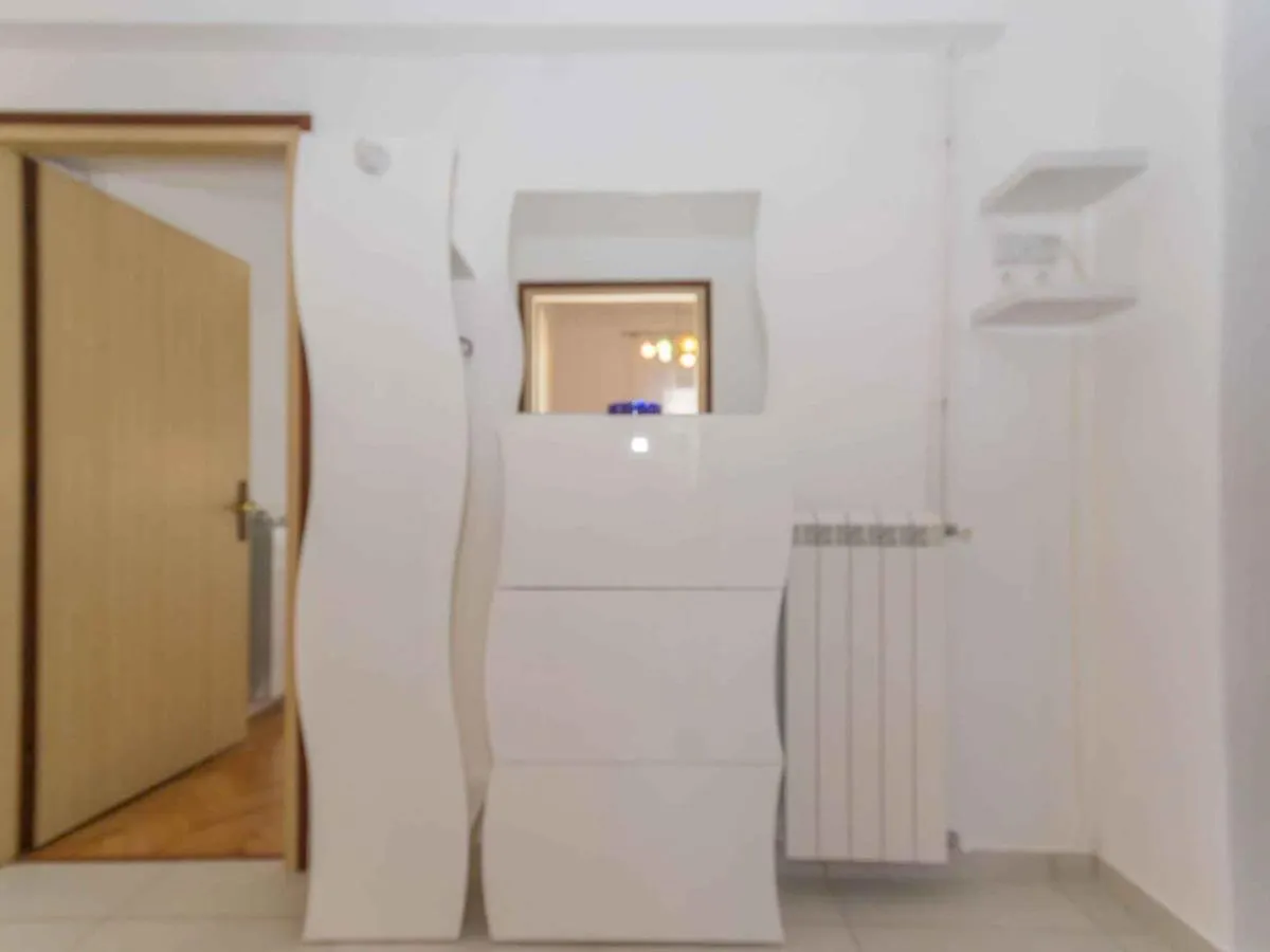 Apartment In Njivice - Insel Krk 42232